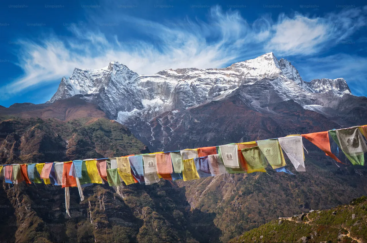 media/img/hero/mountains.webp